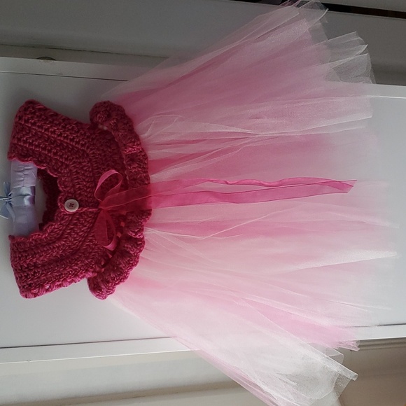 NWOT Pink Tutu Dress & Crown Size 18-24 Months - Picture 4 of 9